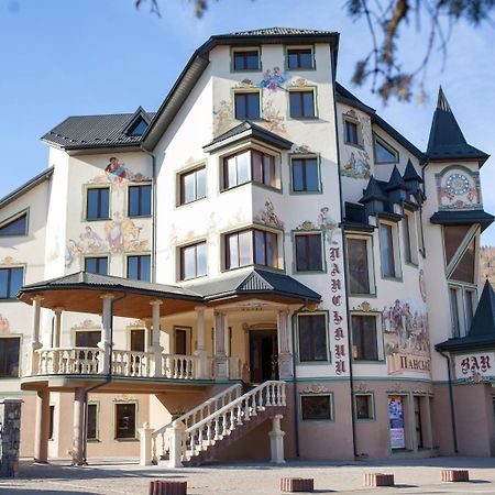 Baron Spa Hotel - Museum ヤレムチャ エクステリア 写真